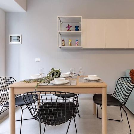 Champagne Loft Apartment Milan Exterior photo