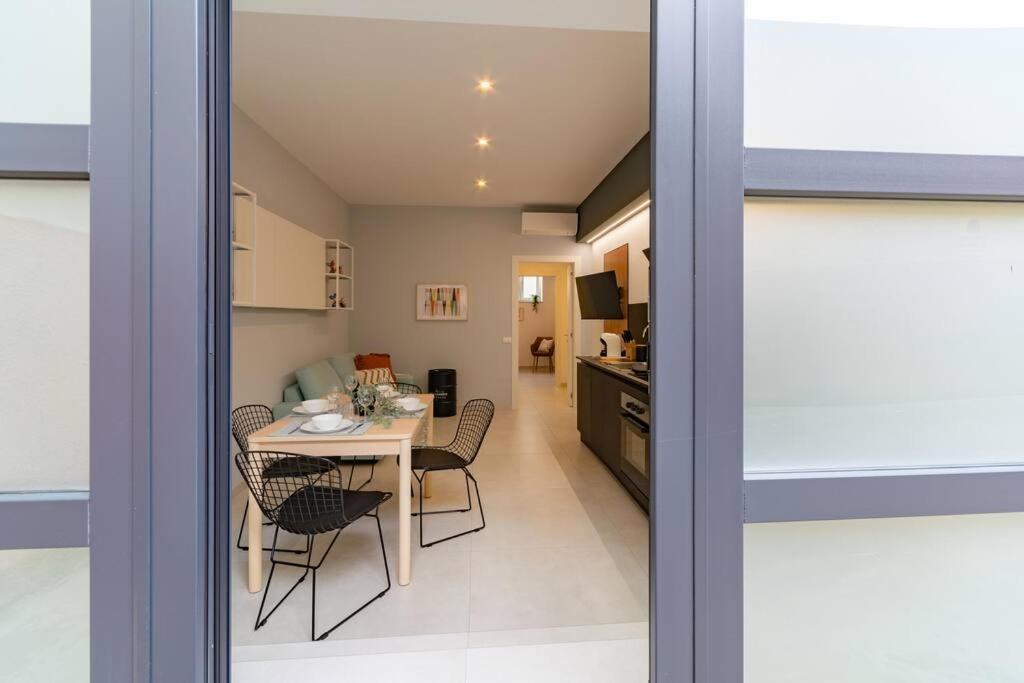 Champagne Loft Apartment Milan Exterior photo