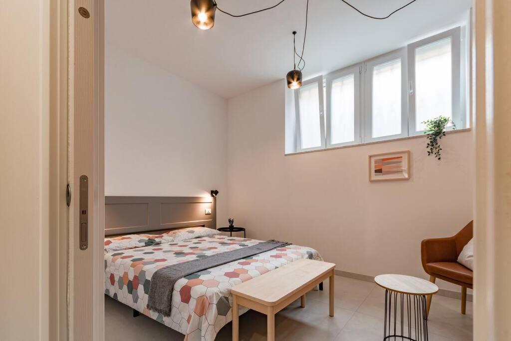 Champagne Loft Apartment Milan Exterior photo