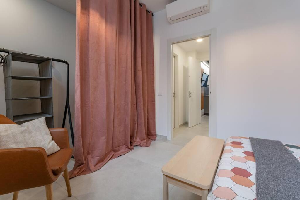 Champagne Loft Apartment Milan Exterior photo